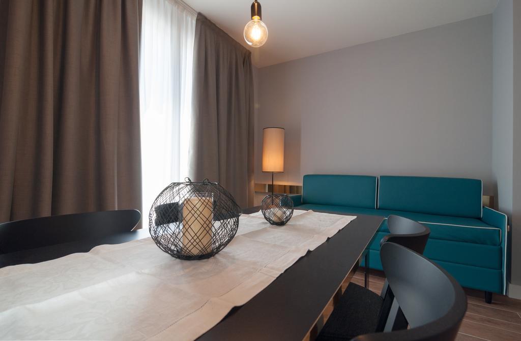 Residence Ten Suite Ріміні Екстер'єр фото