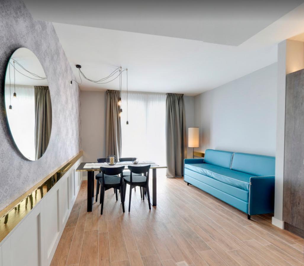 Residence Ten Suite Ріміні Екстер'єр фото